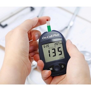Máy đo đường huyết Acon On call Plus chính hãng kèm 25 que thử