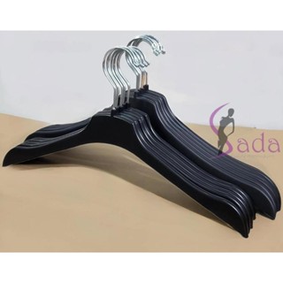 Combo 10 cái móc nhựa đen dẹt người lớn dài 40cm và dài 45cm treo quần áo - sada shop