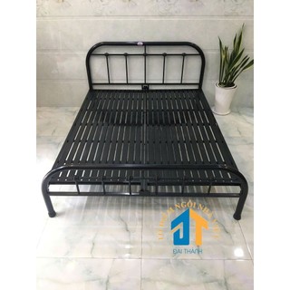 Giường sắt 1m8 trân châu cao cấp