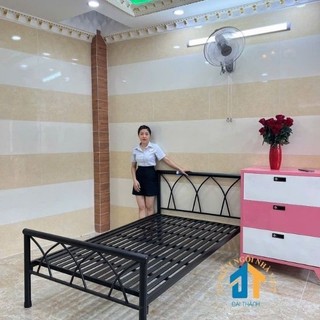 Giường sắt đơn 1m đan chéo