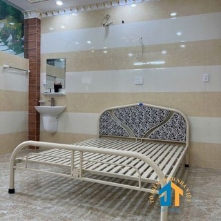 Giường sắt kiểu tròn 1m8 dài 2m