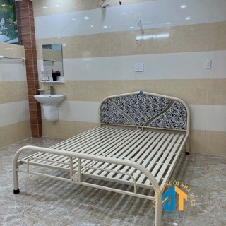 Giường sắt kiểu tròn 1m8 dài 2m