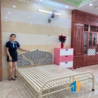 Giường sắt kiểu tròn 1m8 dài 2m