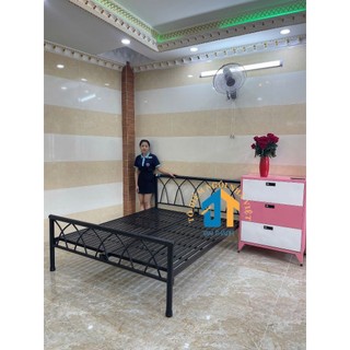 Giường sắt đan chéo 1m2x2m