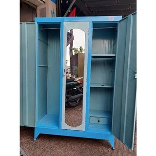 Tủ sắt quần áo 3 cánh rộng 1m2