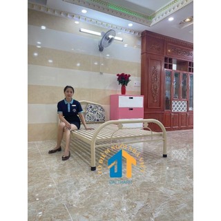 Giường sắt 1m2 - DT03