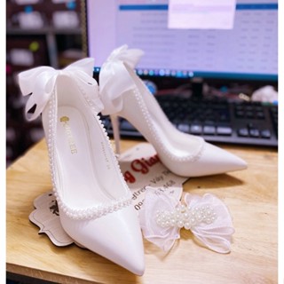 GIÀY CƯỚI THIẾT KẾ NƠ GÓT VIỀN ĐÍNH HẠT TRAI CAO CẤP  (là mẫu tkế thủ công vui lòng chắc chắn trước khi đặt hàng) MHH