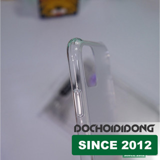 Ốp Lưng Iphone 11 Likgus Matte Dẻo Lưng Nhám
