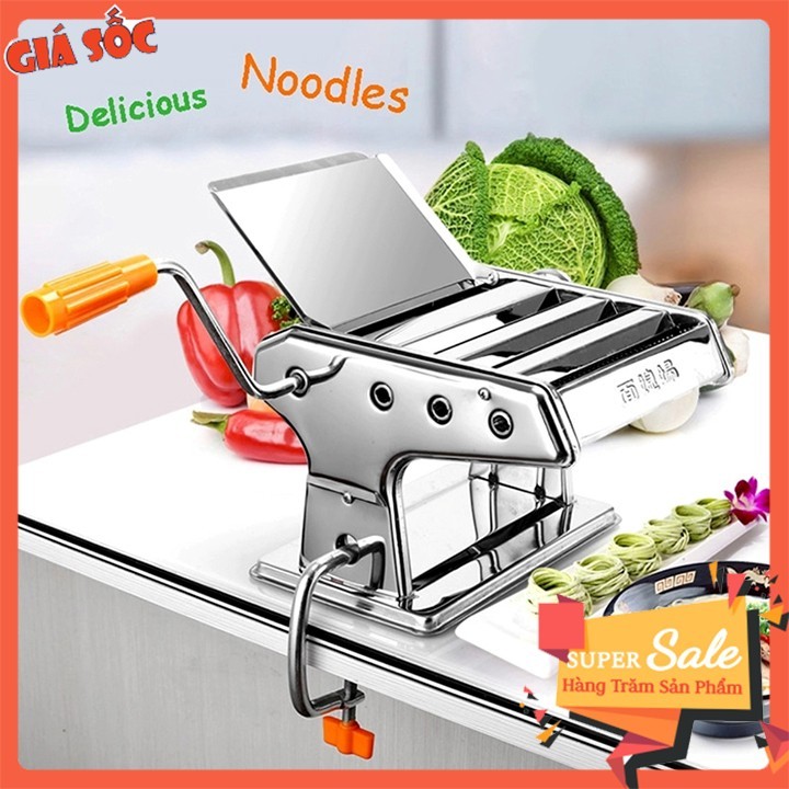 Máy cán bột 2 lưỡi dao chất liệu dày dặn chắc chắn
