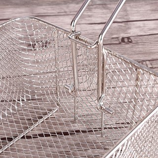 Rổ chiên chất liệu inox dày dặn chắc chắn