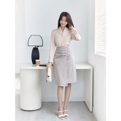 Chân Váy Chữ A Xếp Nhún Tà Trước GILLEE Họa Tiết Ô Vuông FVA017