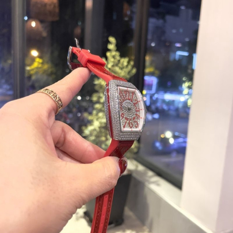 [Tặng Hộp Đẹp] Đồng hồ Nữ Franck Muller V32 Full Đá Sang trọng BH 24 Tháng