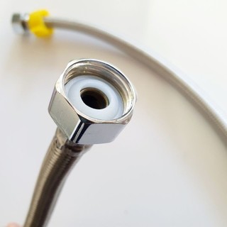 Dây cấp nước bình nóng lạnh
