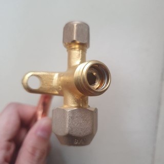 Van khóa ga phi 10 điều hòa