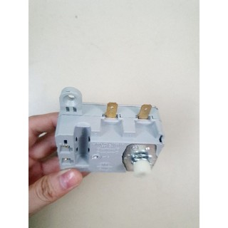 Rơle bình nóng lạnh Ariston (có đầu cảm biến)