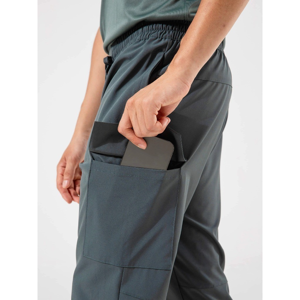 [MUA 4 GIẢM 20%]Quần dài nam Jogger thể thao ExDry dệt Woven mềm mịn co giãn tốt Coolmate | BigBuy360 - bigbuy360.vn