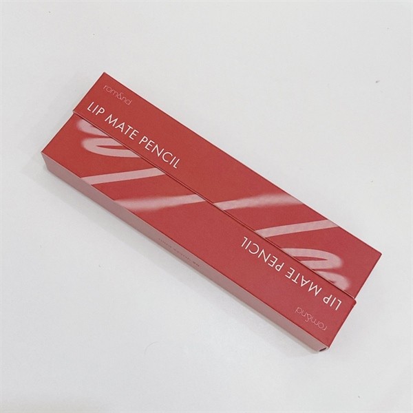 Chì kẻ viền môi Romand lip mate #06