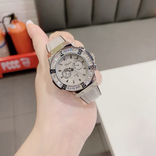  Đồng Hồ Nữ Dimini Đá Ống Xám Dây Silicon Bọc Da Nhung Cao Cấp 