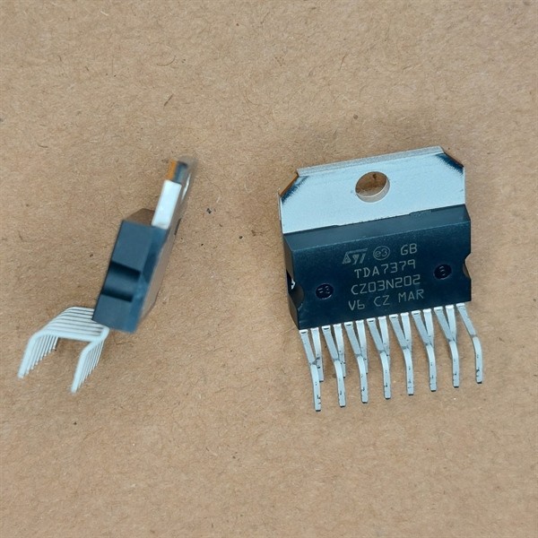IC TDA7379 chính hãng