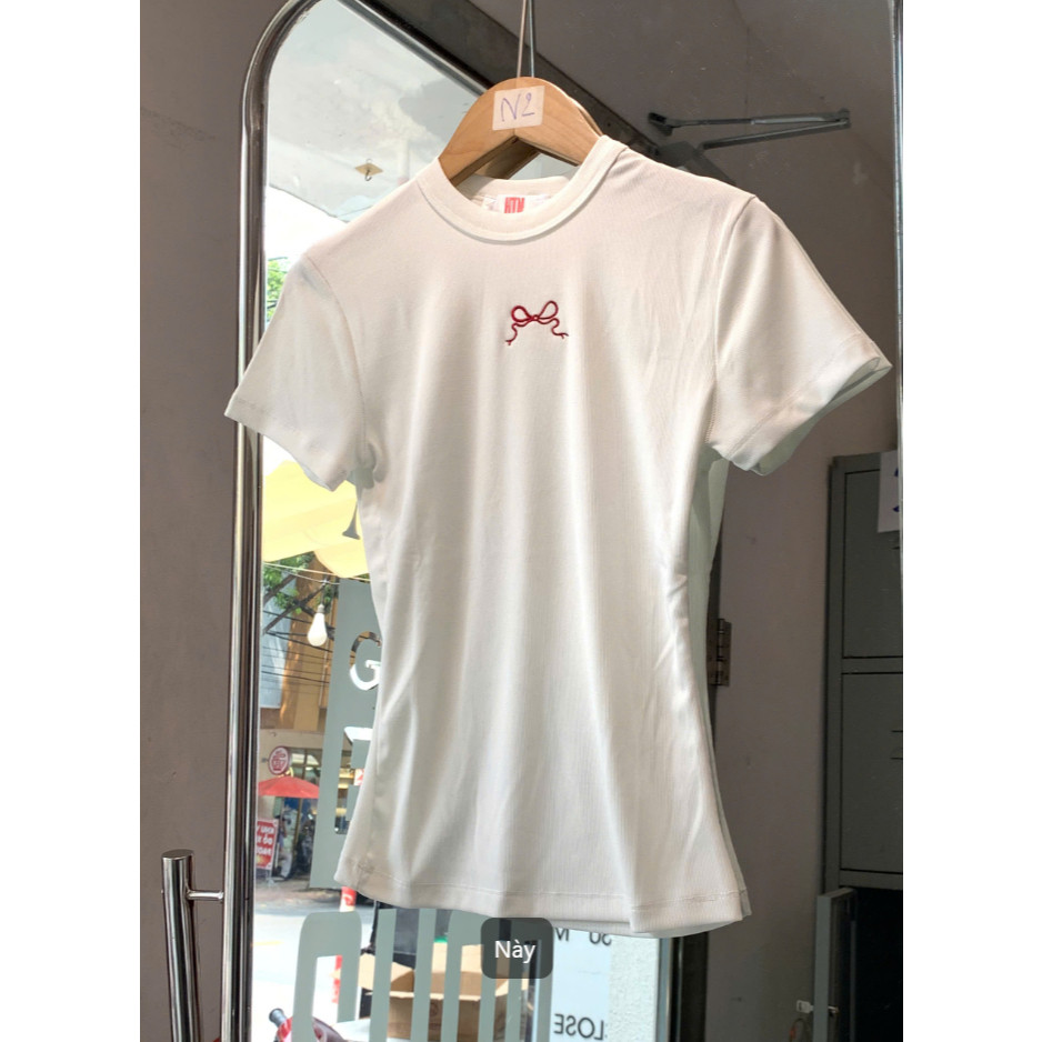 ÁO THUN BABY TEE THÊU NƠ FORM NHỎ | BigBuy360 - bigbuy360.vn
