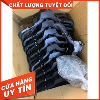 1 thùng móc áo 200 cây