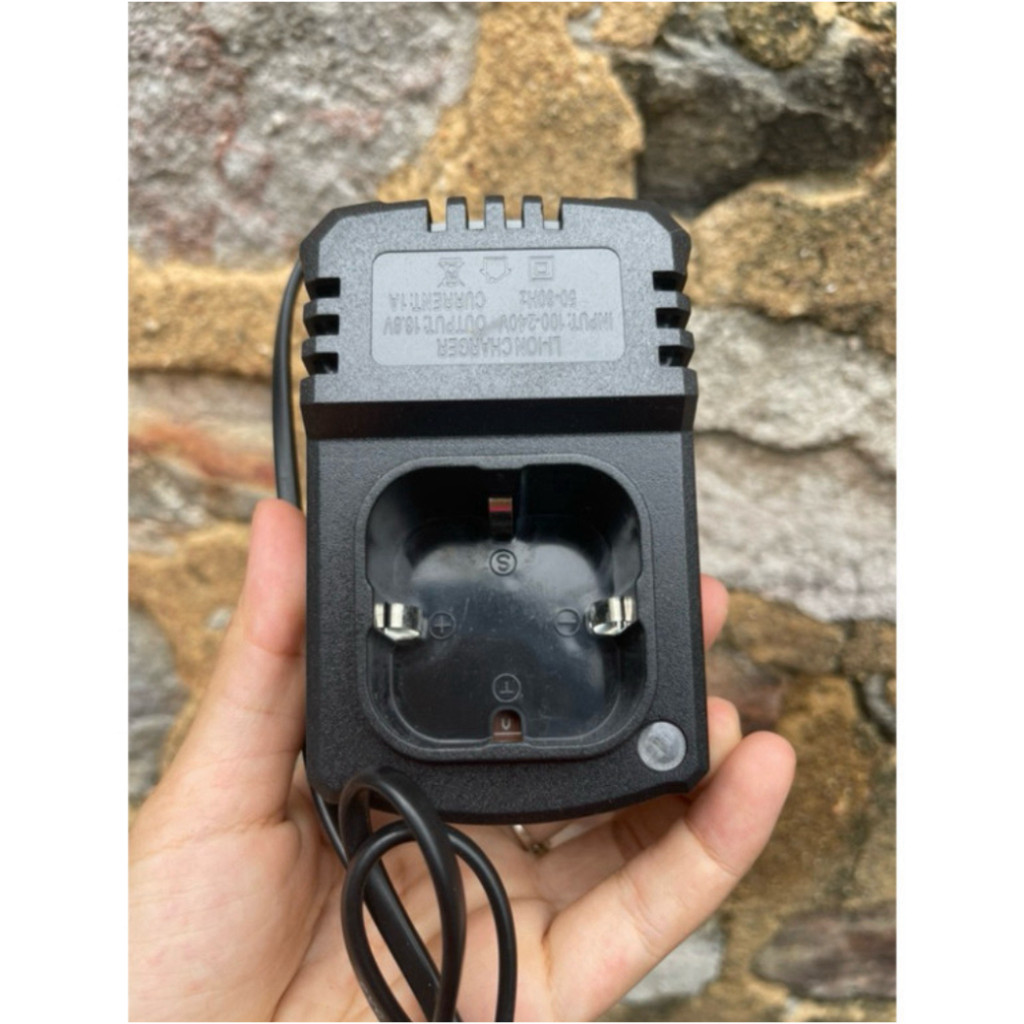 Đế sạc pin 4 cell 16.8V AKUZA cho máy khoan pin - Mẫu mới