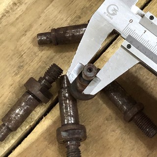 Trục cốt găn đá máy mài Maktec MT954, MT951
