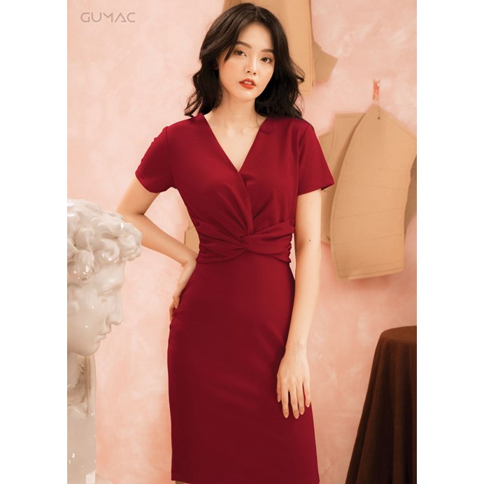 Đầm xoắn eo cổ V GUMAC MS22044_DO