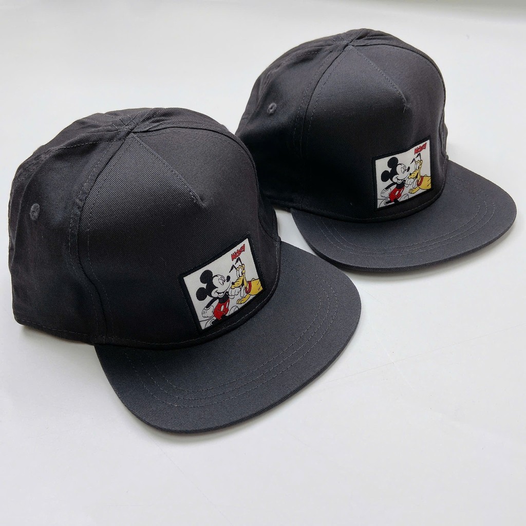 Mũ lưỡi trai cho bé, mũ Hm thêu hình Mickey cho bé trai size từ 2 đến 4 tuổi