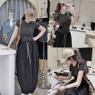   Freeship  Set Bộ Đồ Nữ Áo Zip Xám Thêu Ngựa Mix Chân Váy Bò Giấy Dáng Bom Siêu Hot 