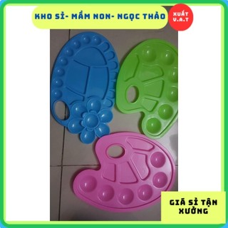 khay pha màu. hoạ cụ vẽ tranh