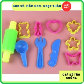 Khuôn chơi đất nặn cho cát động lực