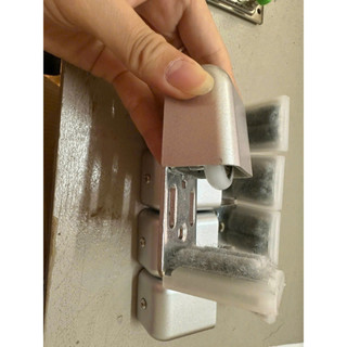 [Hàng nhập khẩu] Con lăn dẫn hướng cửa lùa độ rộng tối đa 6,5cm phù hợp các loại cửa lùa nhôm, sắt, gỗ,...