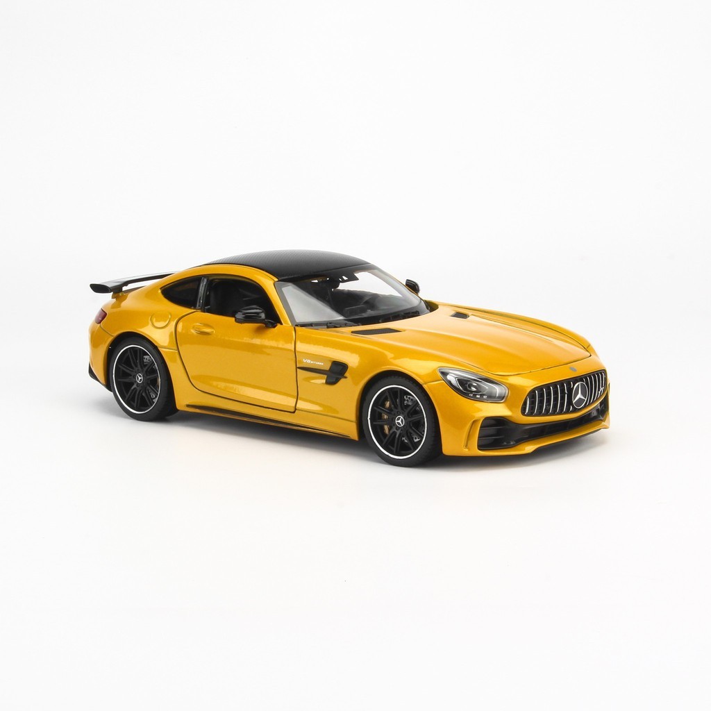Mô hình xe Mercedes-AMG GTR 1:24 Welly