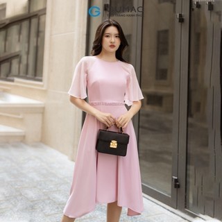 Đầm nữ GUMAC tay raglan eo kiểu  DD04069