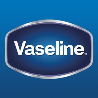 Bộ dưỡng môi đẹp xinh Vaseline