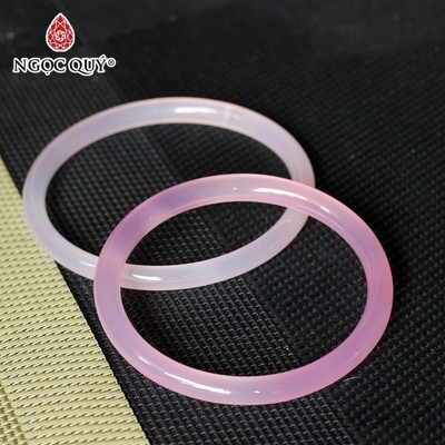 Vòng tay chalcedony bản tròn (bản 6 - 7mm) - Ngọc Quý