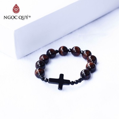 Vòng mân côi thạch anh mắt hổ nâu đỏ phối thánh giá hạt 10mm Mẫu VC1141 hợp mệnh thổ, hỏa - Ngọc Quý