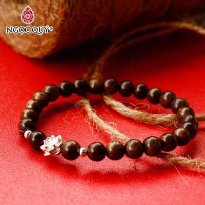 Vòng chuổi hạt Trầm Hương phối charm S925 hoa sen hạt trầm tốc 6mm Mẫu VC1233 - Ngọc Quý