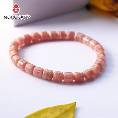 Vòng tay đốt trụ đá đào hoa - Ngọc Quý