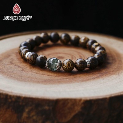 Vòng trầm sánh tròn 8mm phối đá thạch anh tóc xanh - Ngọc Quý