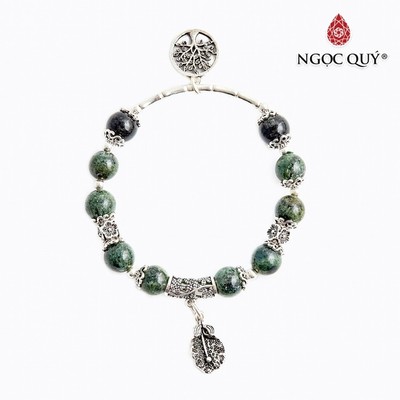 Vòng tay thạch anh ưu linh xanh charm cây Mẫu VC0522 - Ngọc Quý
