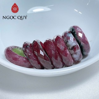 Nhẫn đá Ruby Nam Phi bản hẹ và vuông  - Ngọc Quý