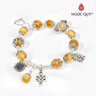 Vòng tay thạch anh tóc vàng mix mắt hổ charm mèo hạt 10mm Mẫu VC0610 - Ngọc Quý
