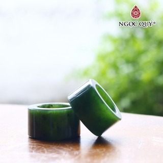 Nhẫn càng long đá ngọc bích nephrite - Ngọc Quý