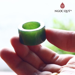 Nhẫn càng long đá ngọc bích nephrite - Ngọc Quý