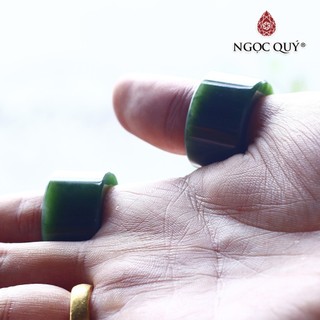 Nhẫn càng long đá ngọc bích nephrite - Ngọc Quý