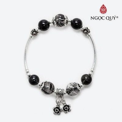Vòng tay thạch anh tóc đen mix charm hoa 10mm Mẫu VC0922 - Ngọc Quý