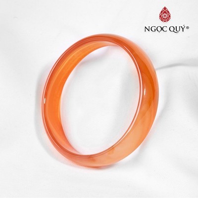 Vòng tay mã não đỏ cam tôn sáng liền khối - Ngọc Quý