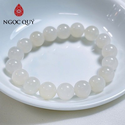 Vòng tay đá bạch ngọc Nephrit Mệnh Kim, Thuỷ - Ngọc Quý - NQVT1047